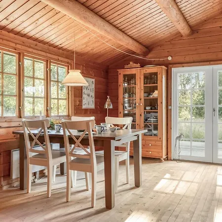 Sigref - 4km From The Sea By Interhome